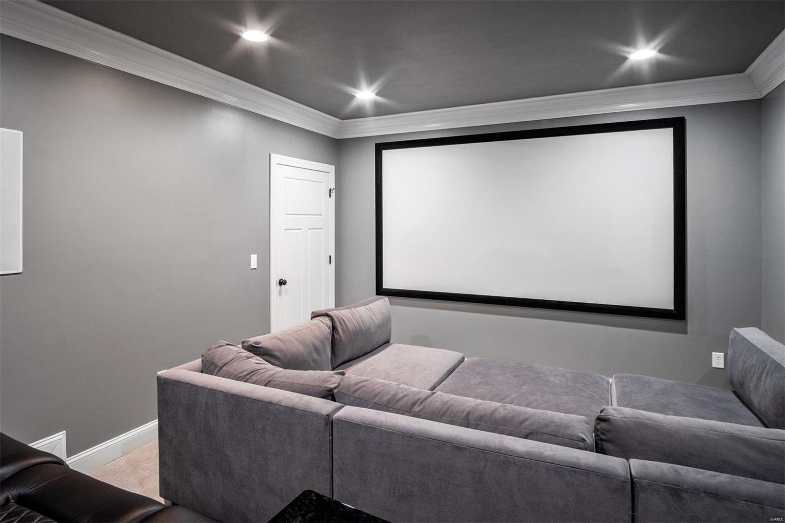 Suffield Place - Residential