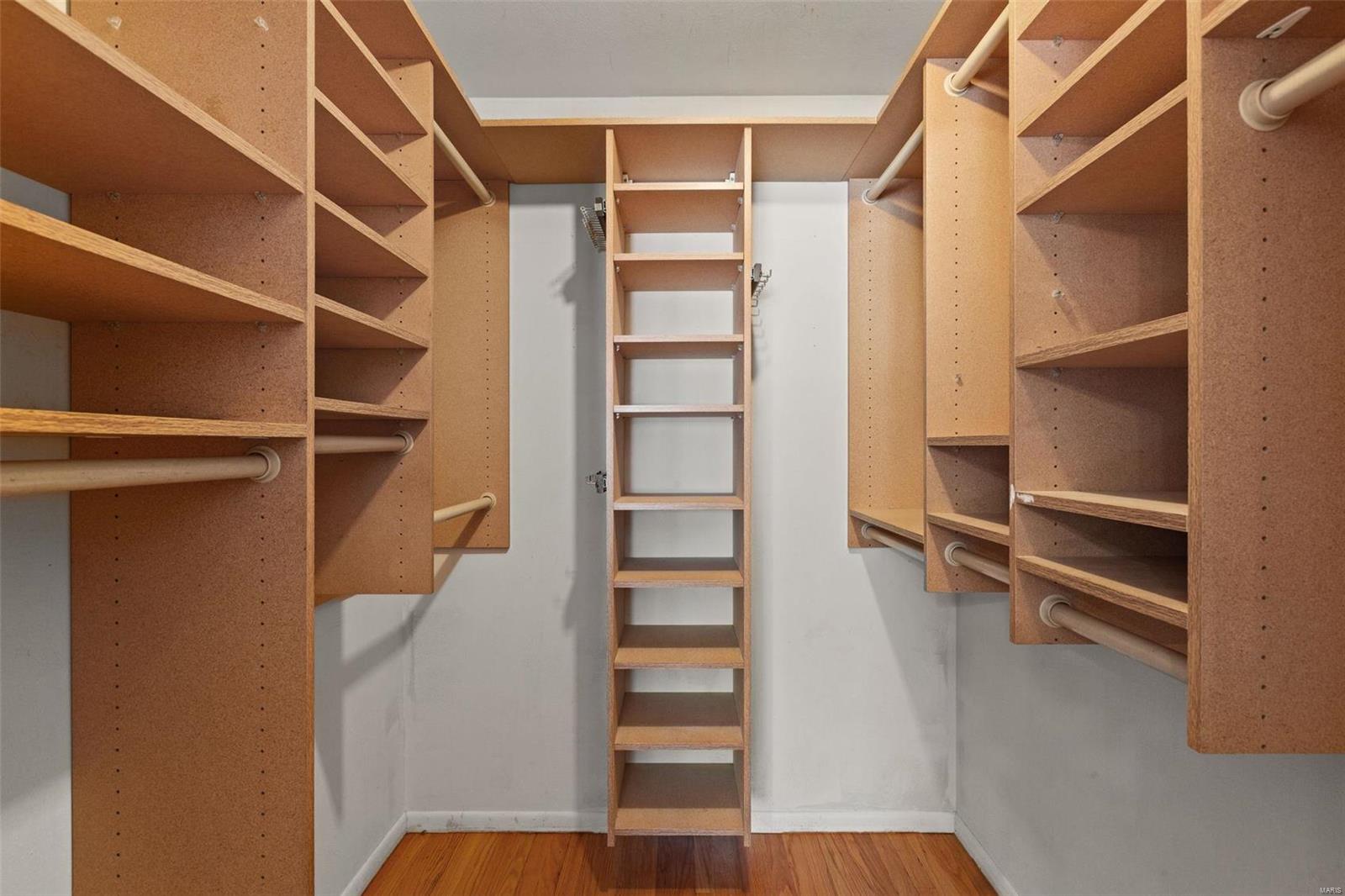 Twin Fawns Estates - Residential