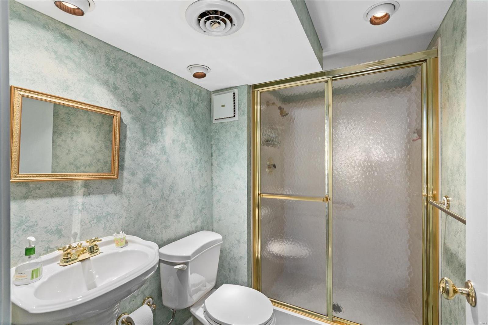 Twin Fawns Estates - Residential