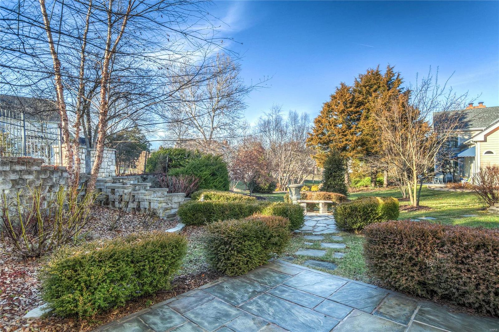 Kings Cove - Residential