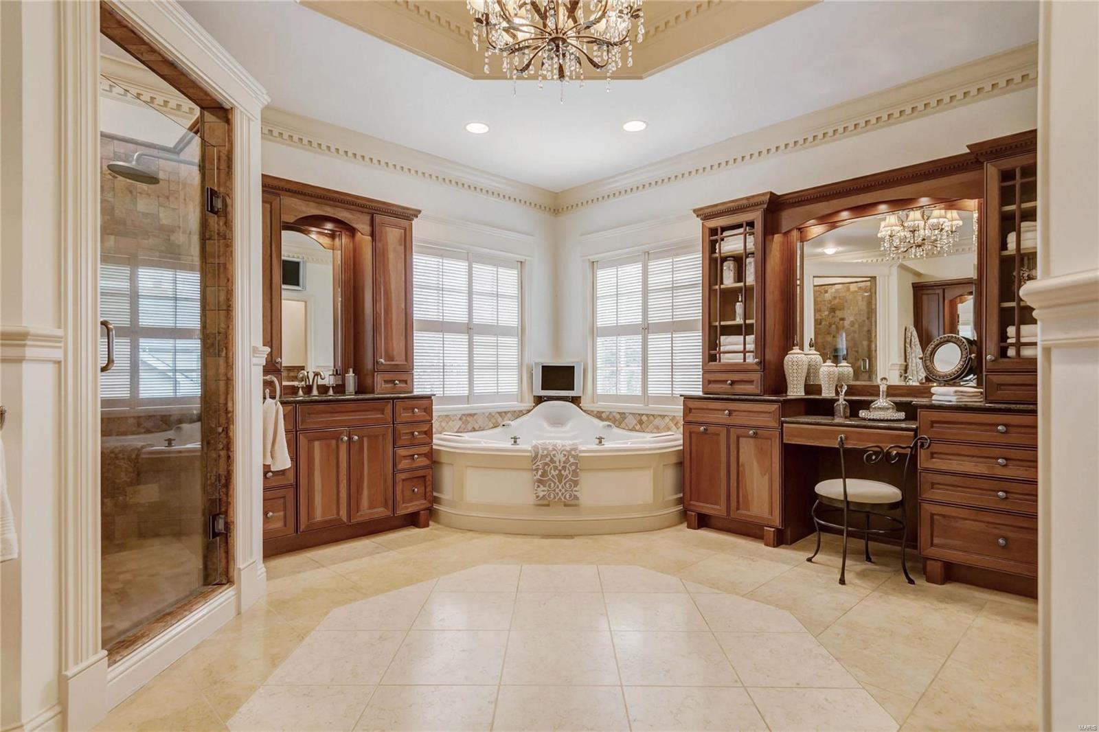 Kings Cove - Residential