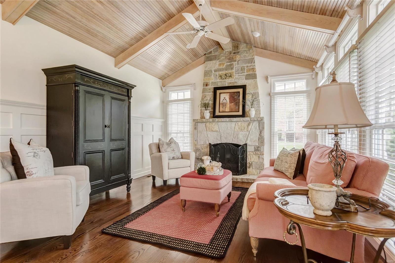 Kings Cove - Residential