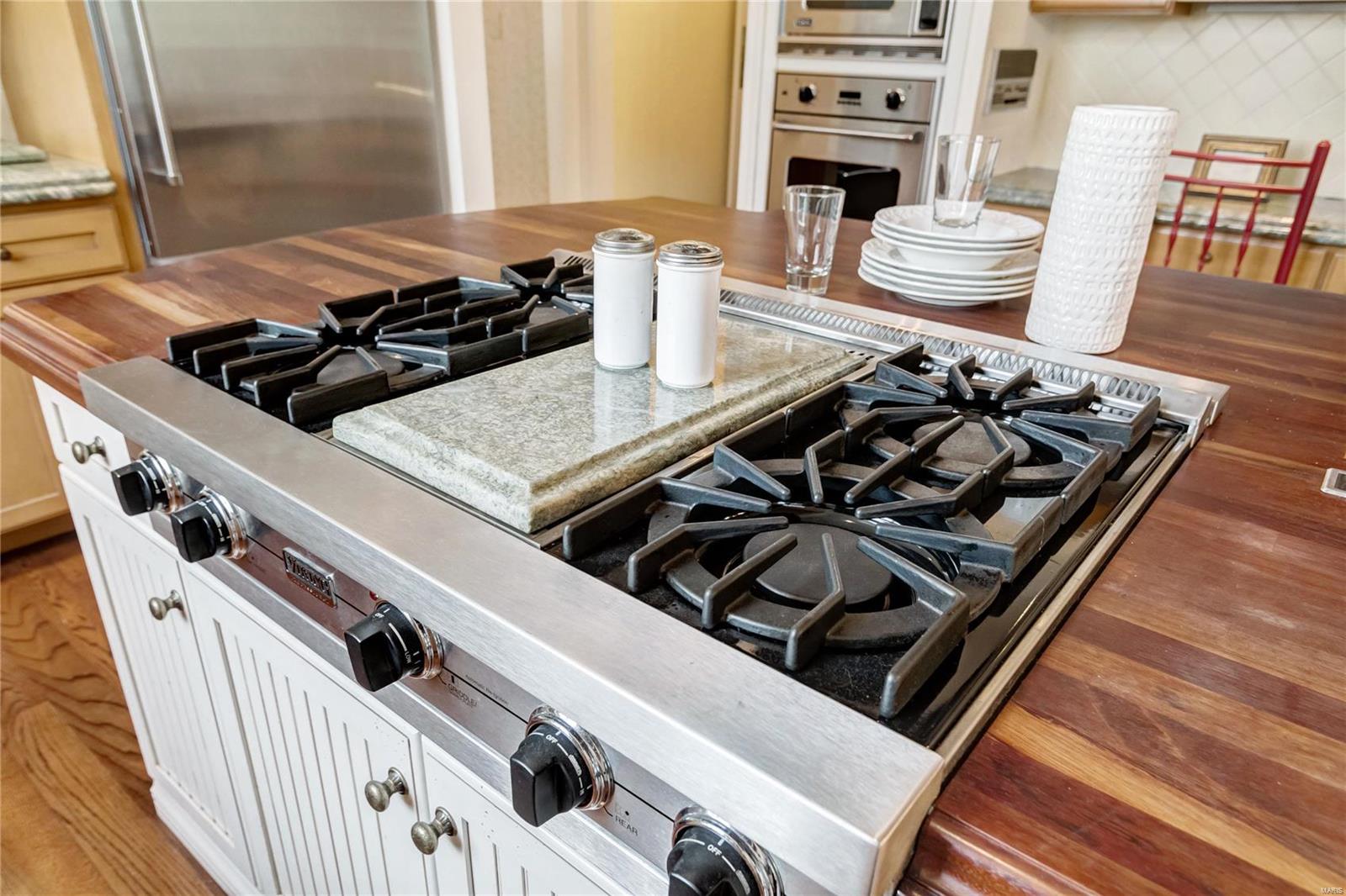 Kings Cove - Residential