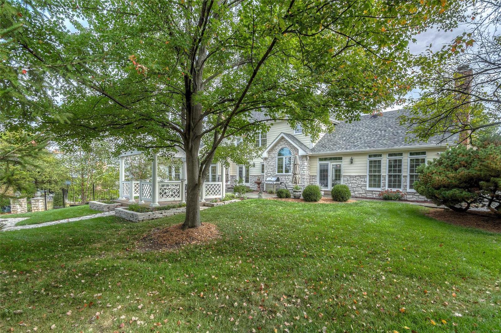 Kings Cove - Residential