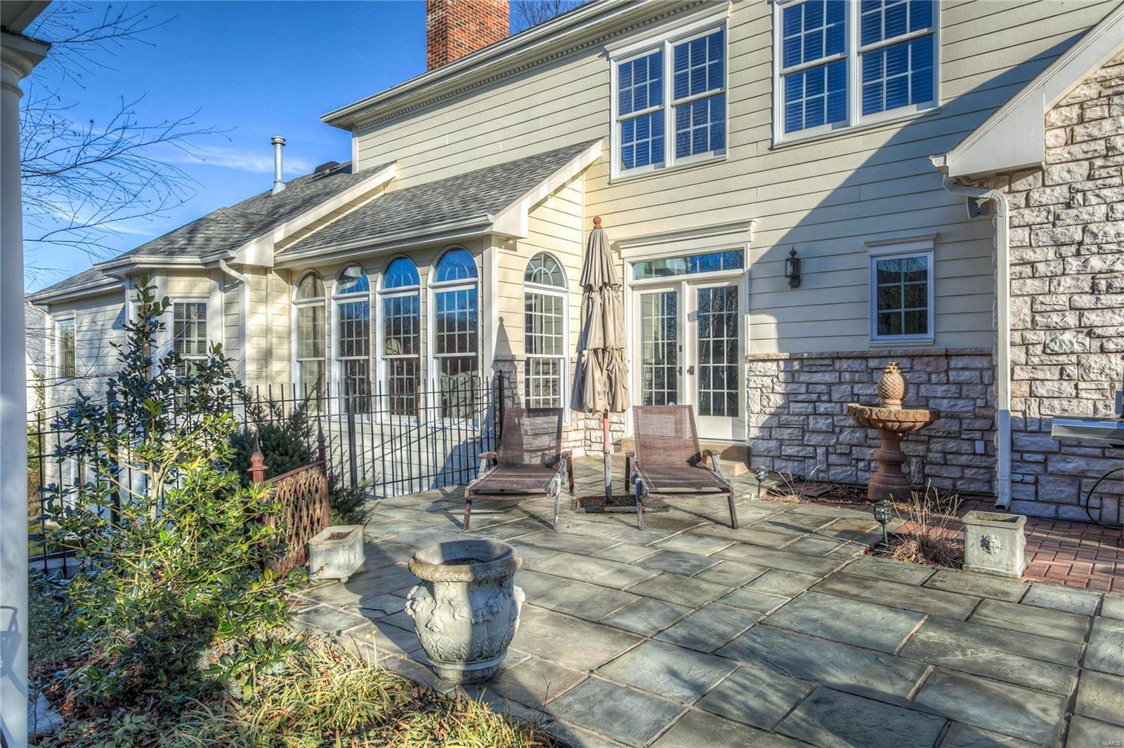 Kings Cove - Residential