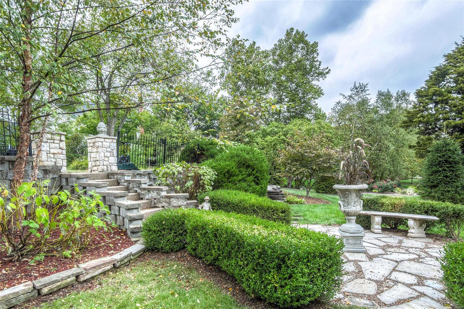 Kings Cove - Residential