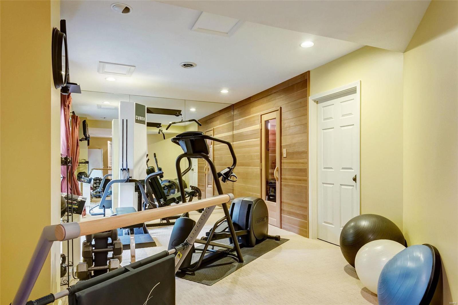 Kings Cove - Residential