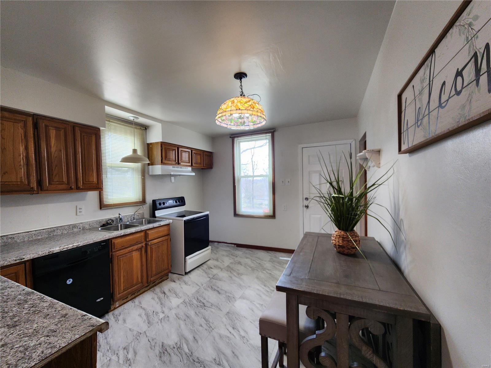 Belle Mead Place Resub Acre Lt 12 - Residential