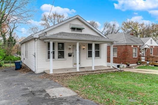 Belle Mead Place Resub Acre Lt 12 - Residential