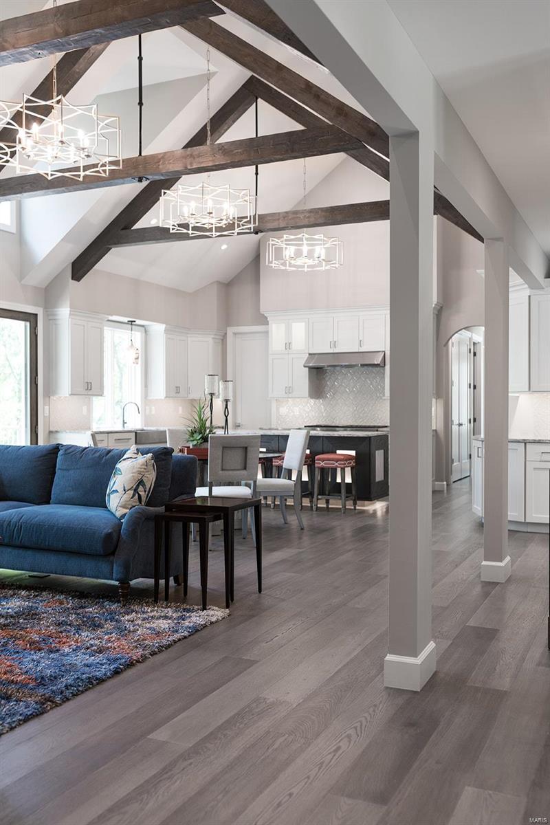 Oak Springs - Residential