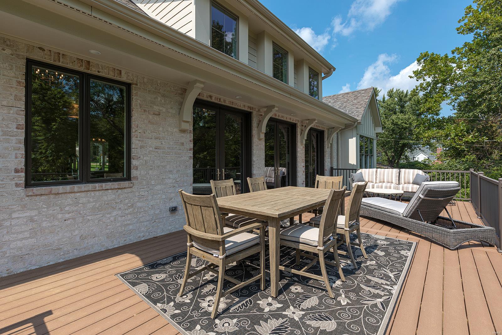 Oak Springs - Residential