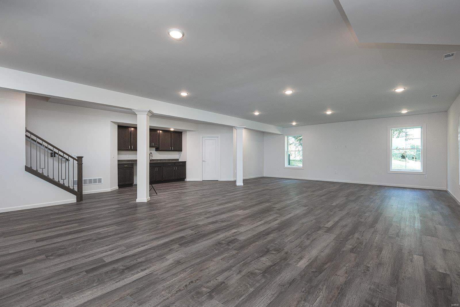 Oak Springs - Residential