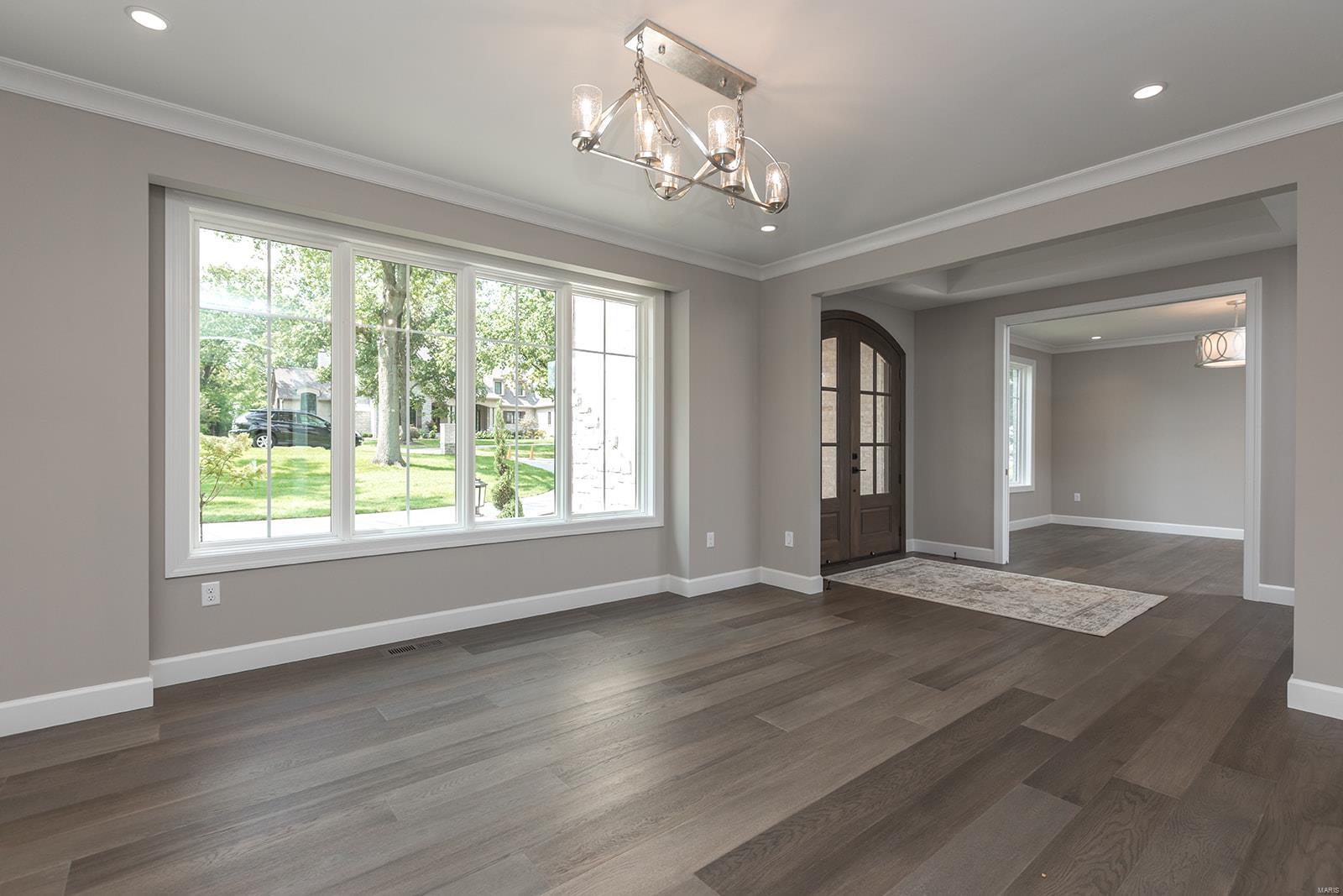 Oak Springs - Residential