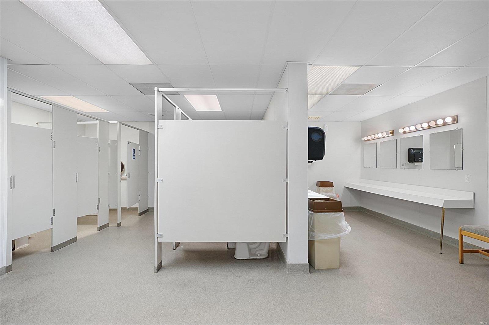 Central Overland Park Blk Pt 42 - Commercial Sale