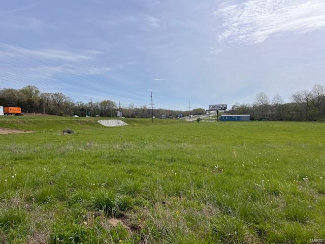 0 W Veterans Memorial Parkway