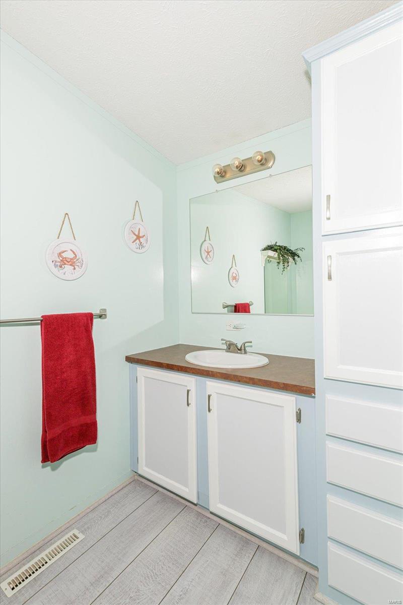 Wildwood Lake 01 - Residential