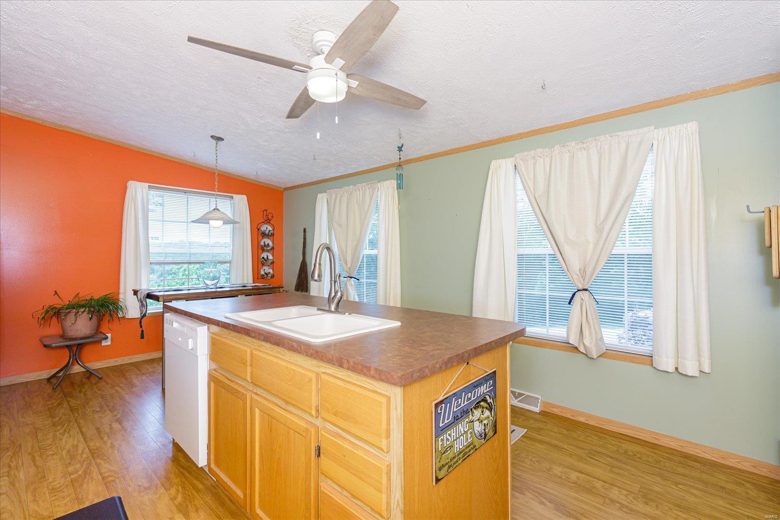 Wildwood Lake 01 - Residential