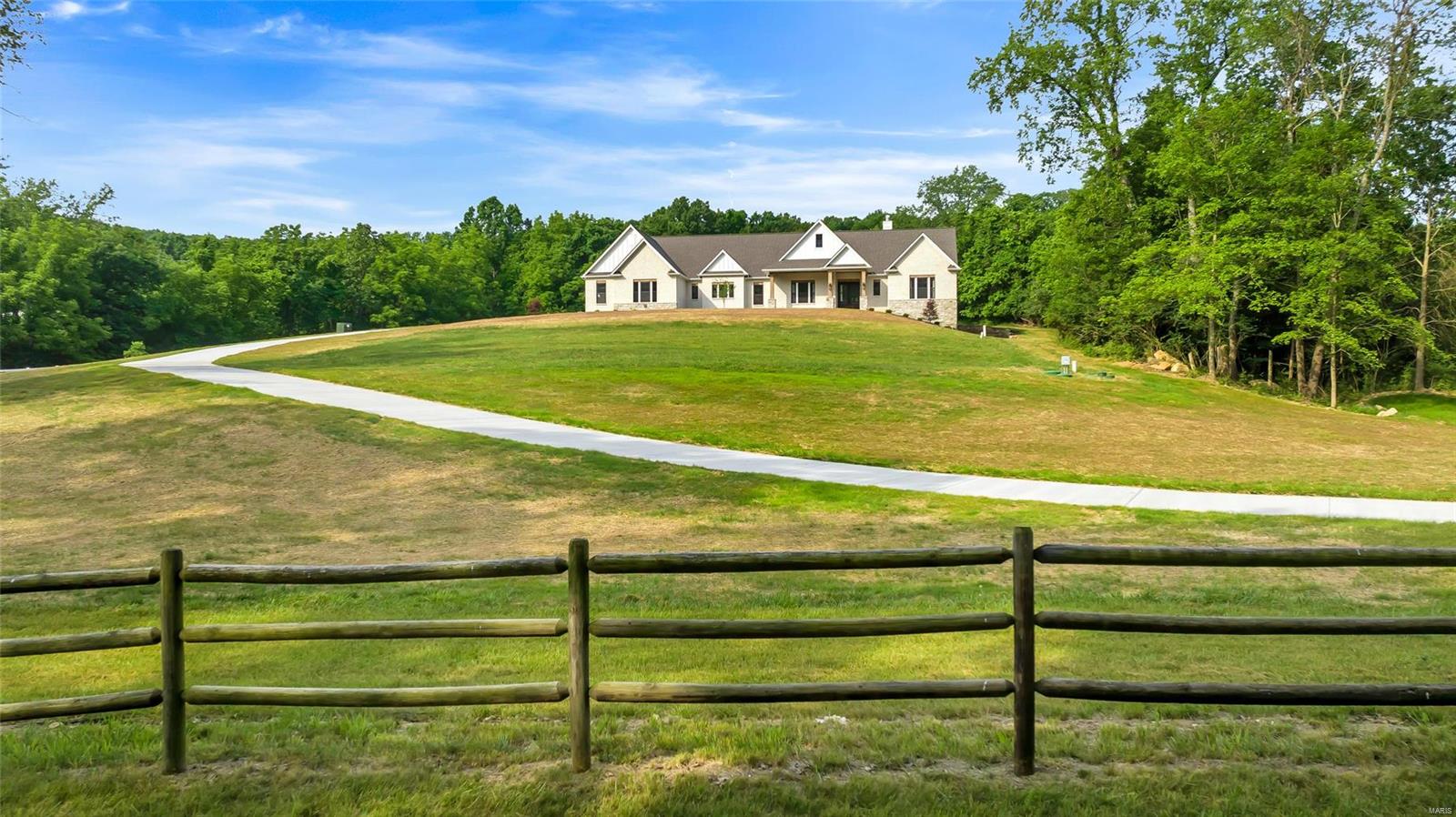 4623 Chateau Lane
