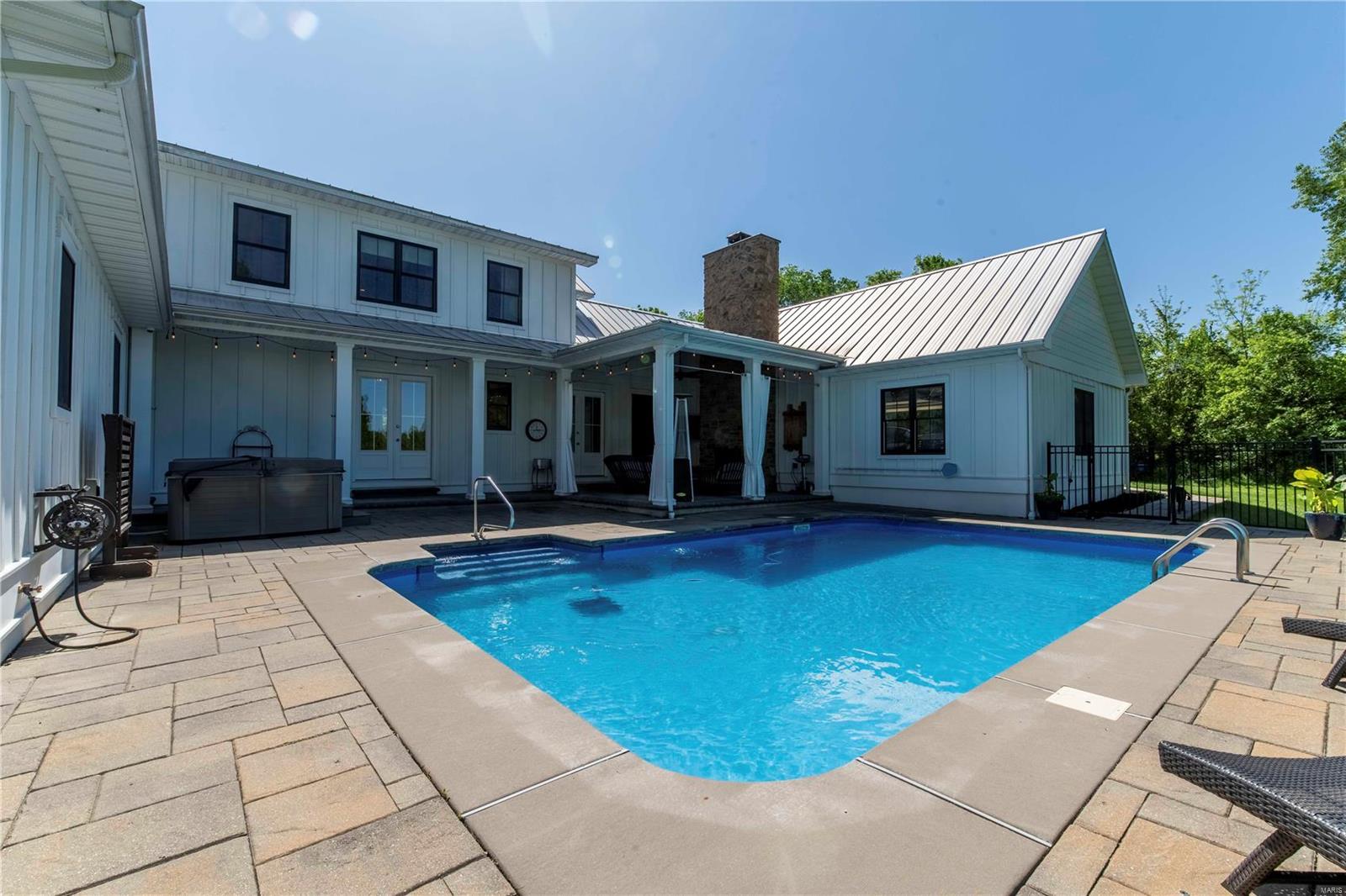 Saddlewoods At Beckers Crossing - Residential