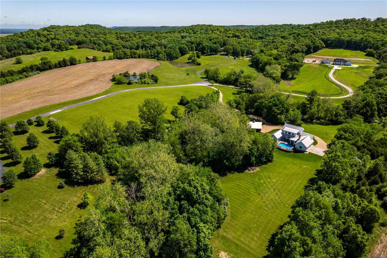 Saddlewoods At Beckers Crossing - Residential