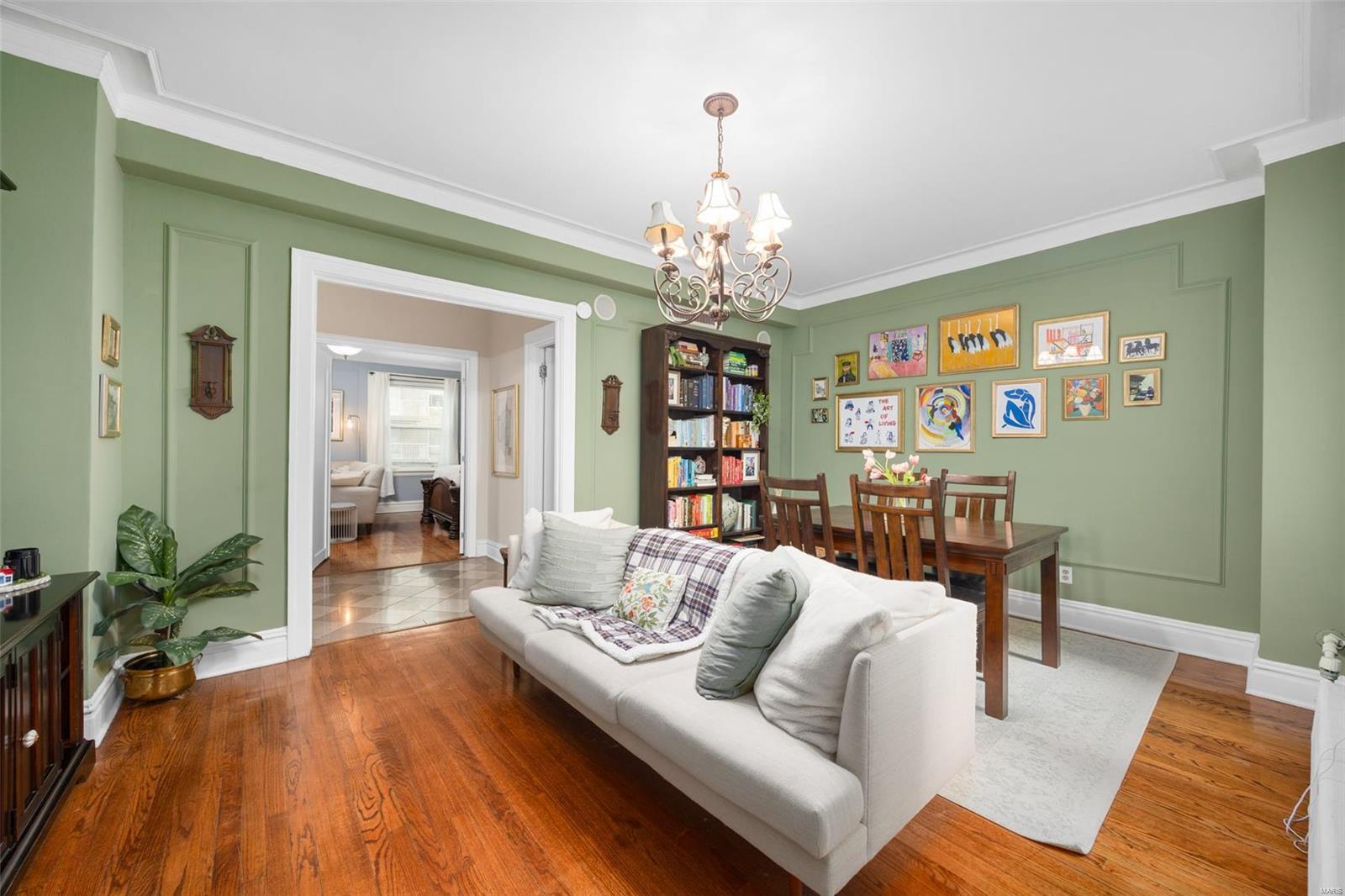 701 S Skinker Boulevard 403