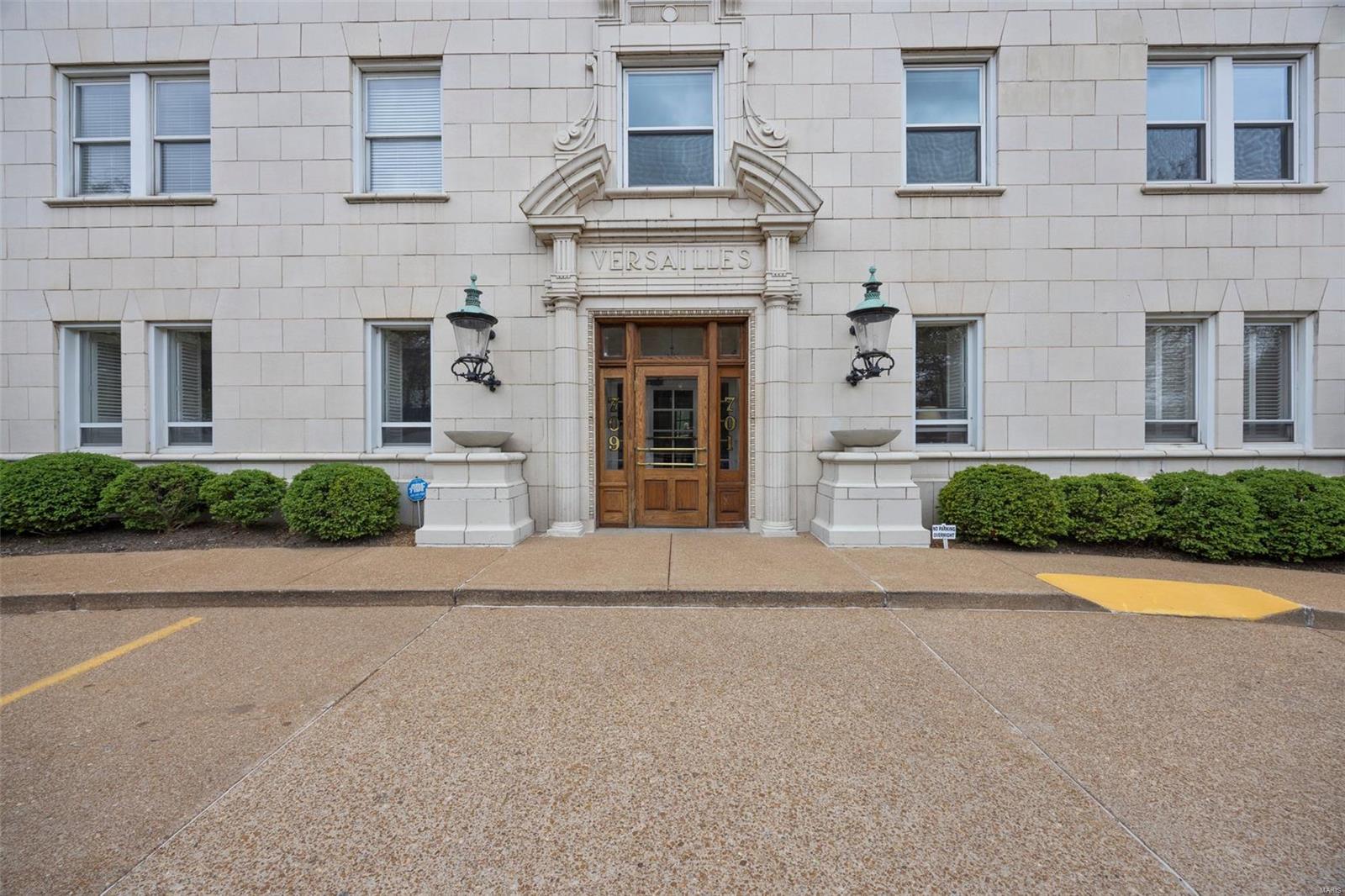 701 S Skinker Boulevard 403