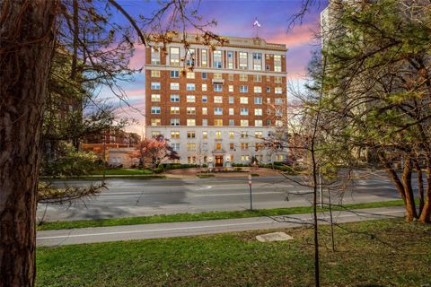 701 S Skinker Boulevard 403 St Louis MO 63105
