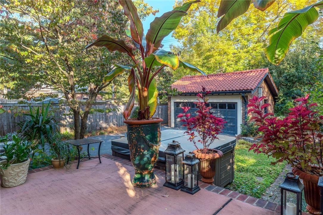 Hillcrest - Residential