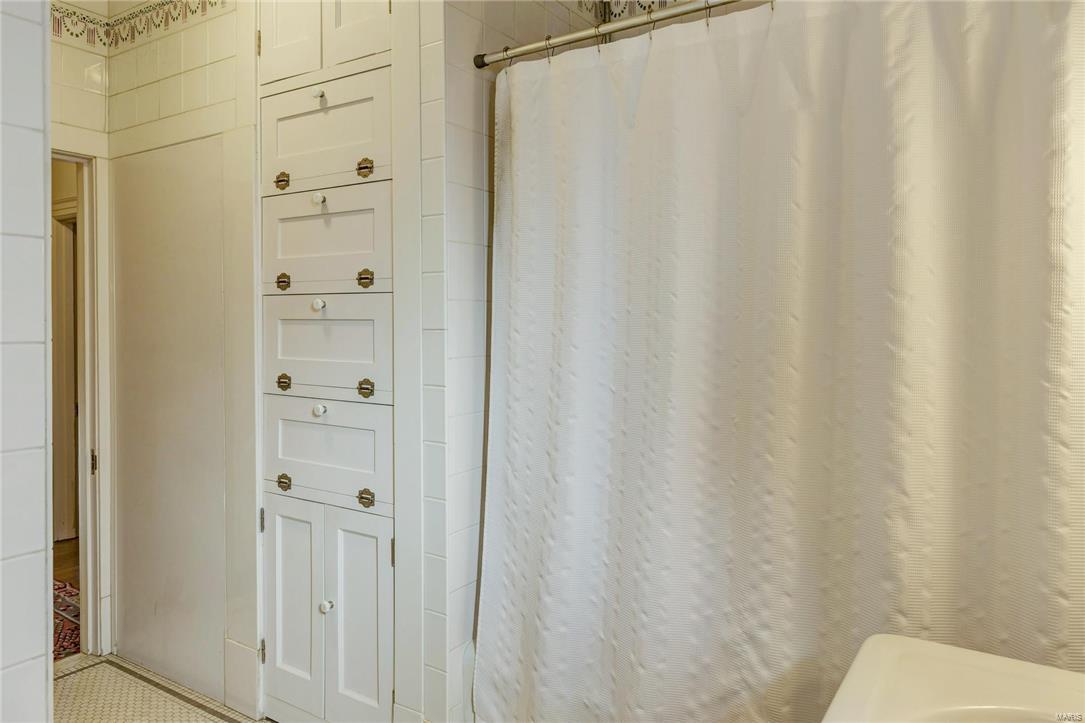 Hillcrest - Residential