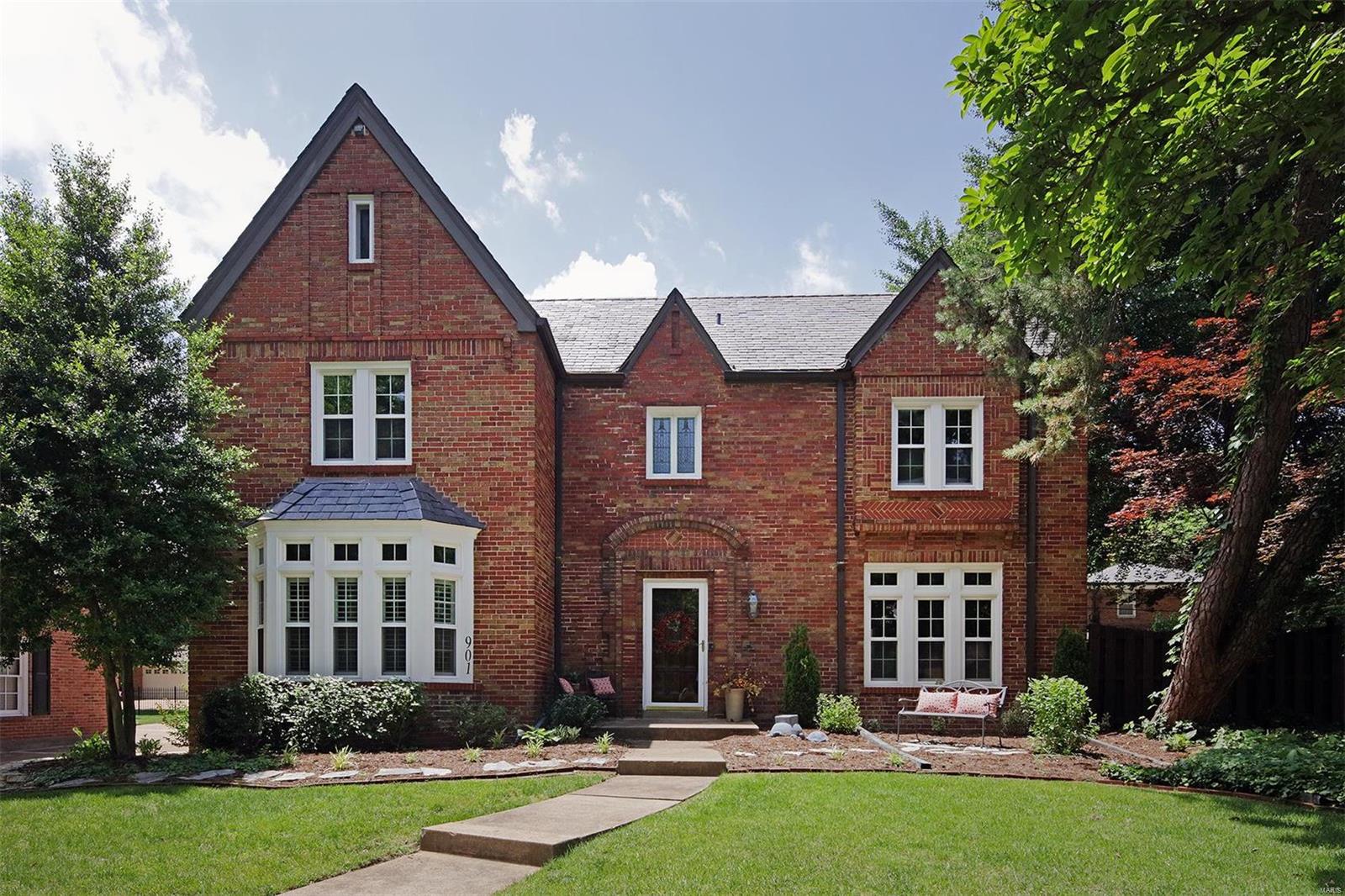 Davis Place - Residential