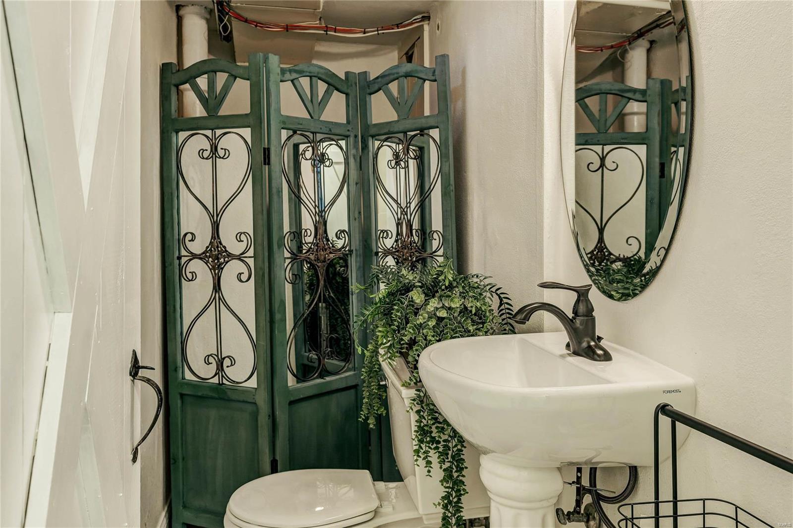 Davis Place - Residential