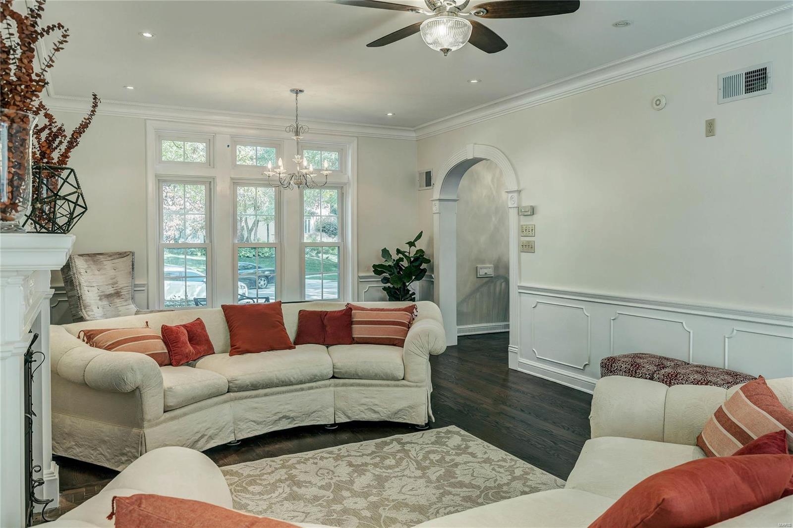 Davis Place - Residential