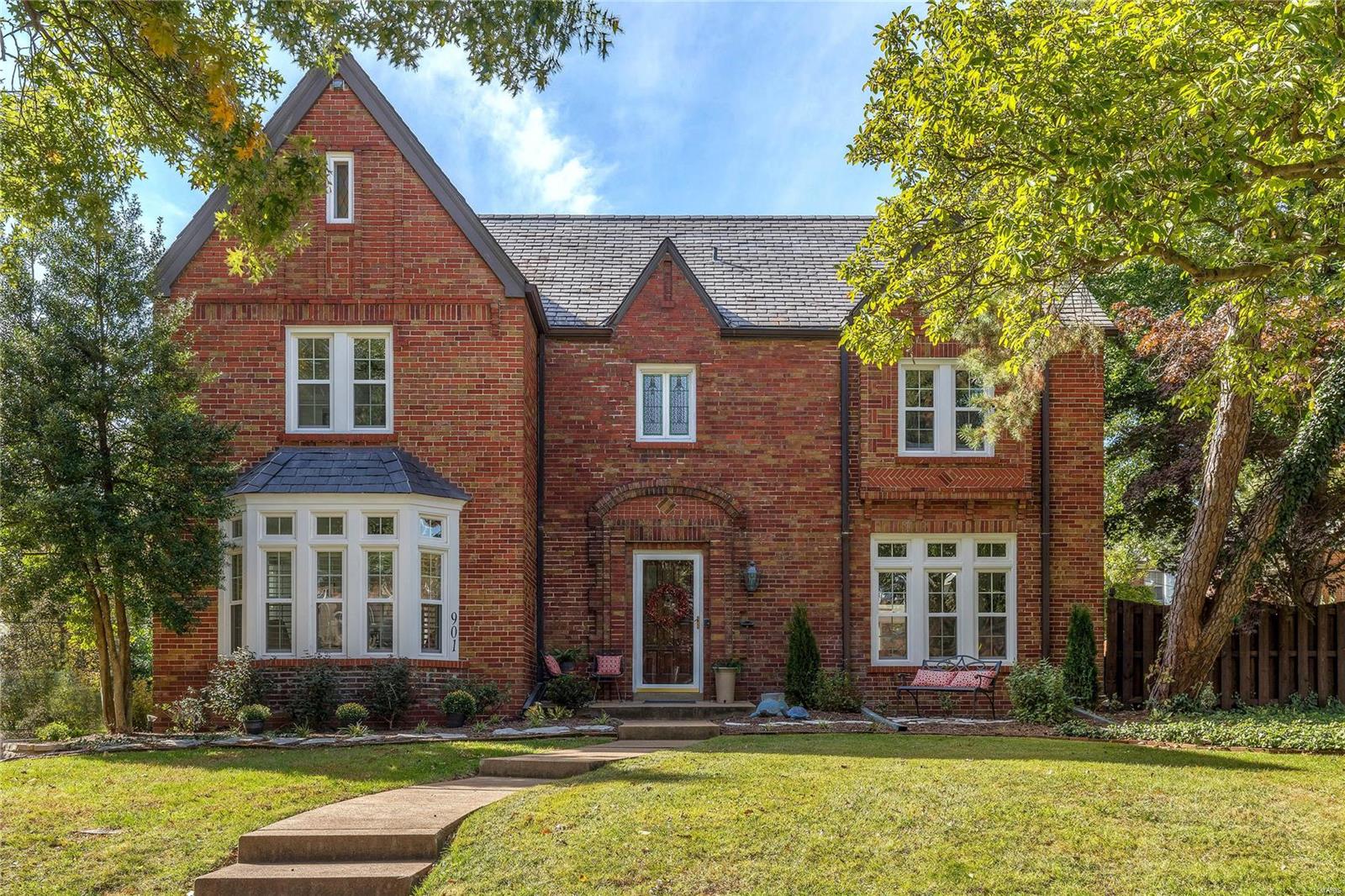 Davis Place - Residential