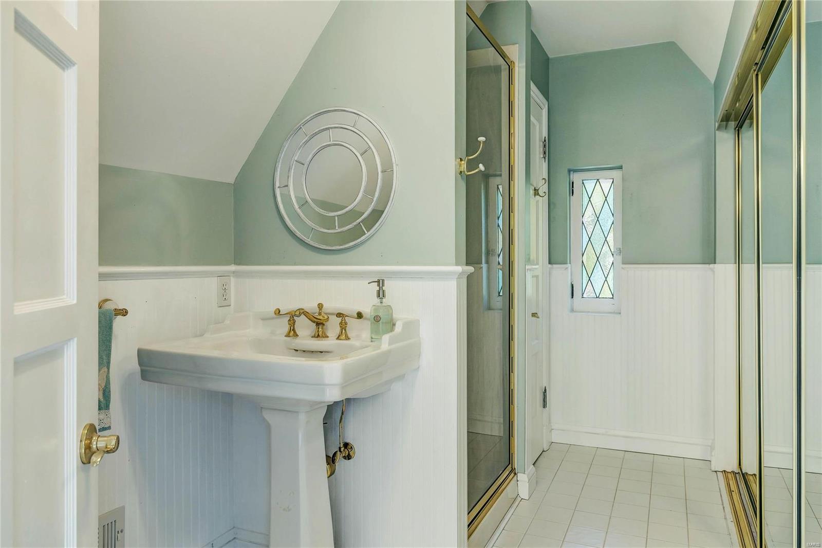 Davis Place - Residential