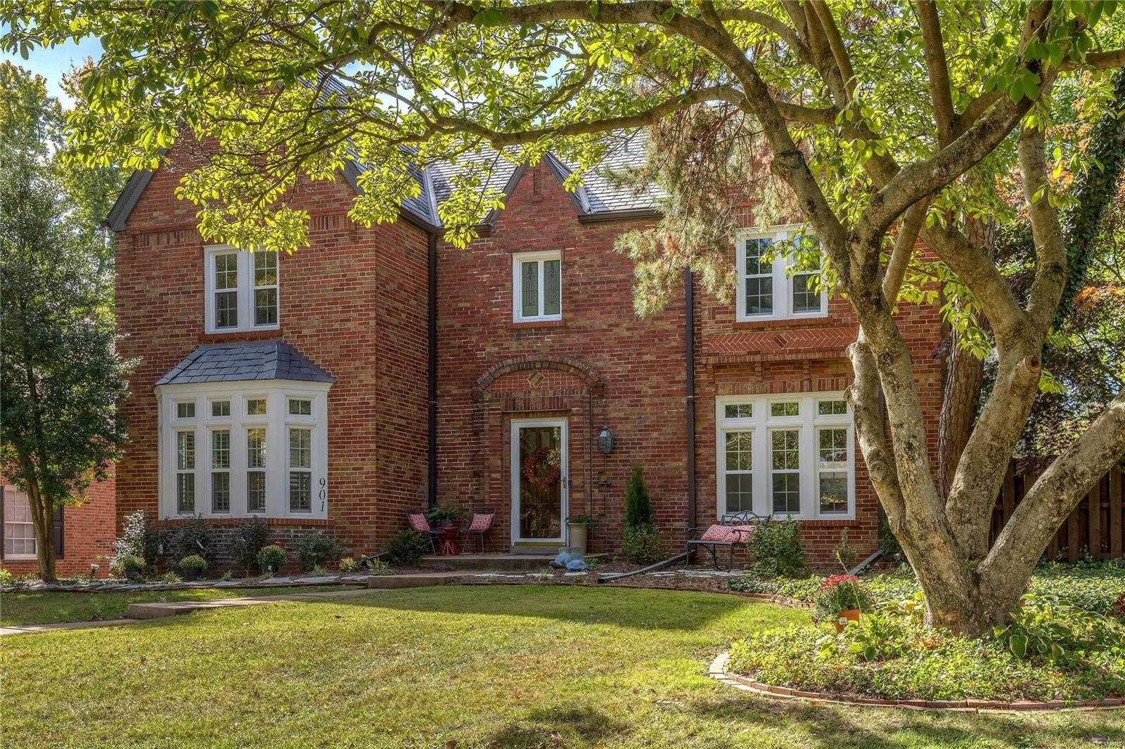 Davis Place - Residential