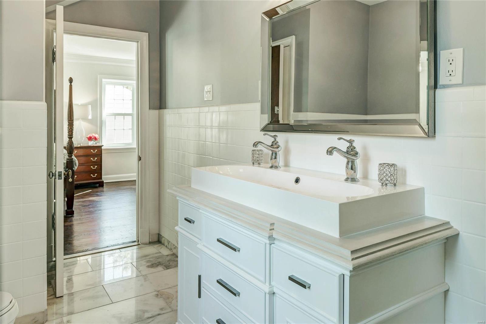 Davis Place - Residential