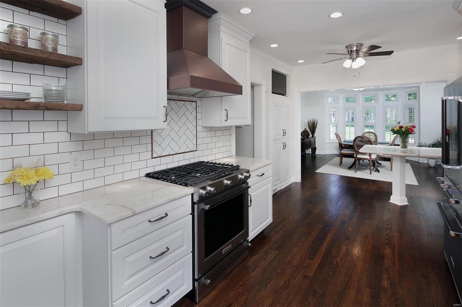 Davis Place - Residential