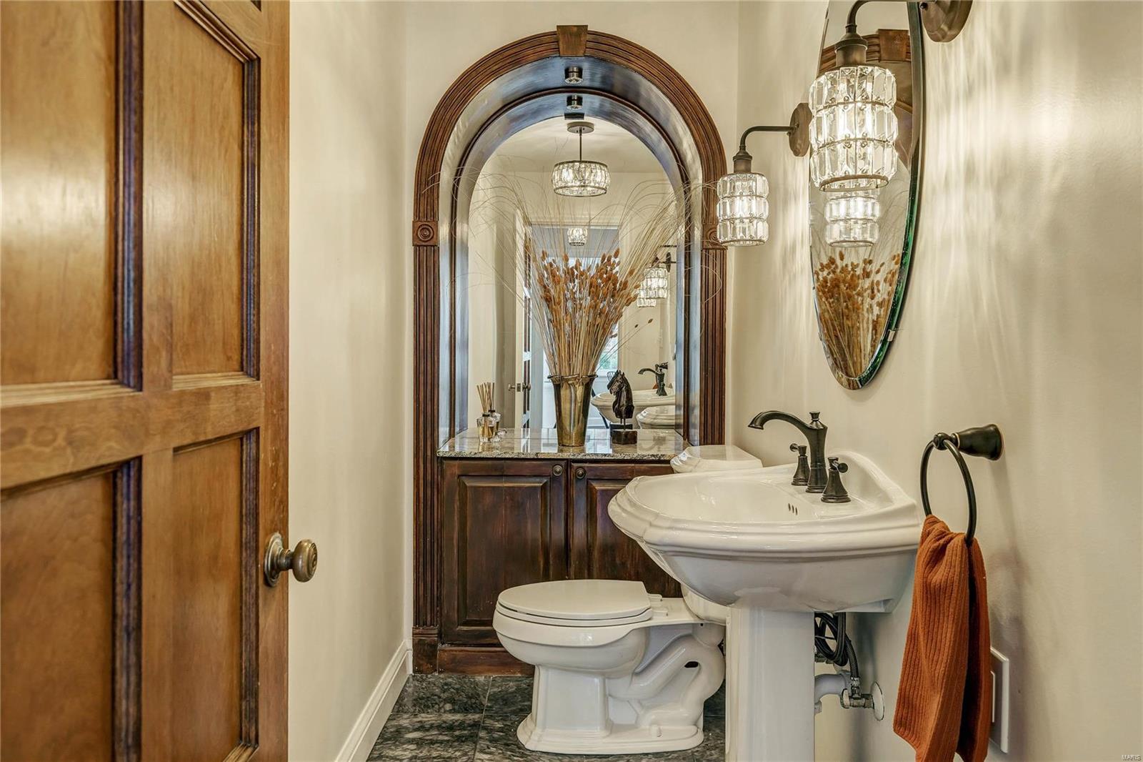 Davis Place - Residential