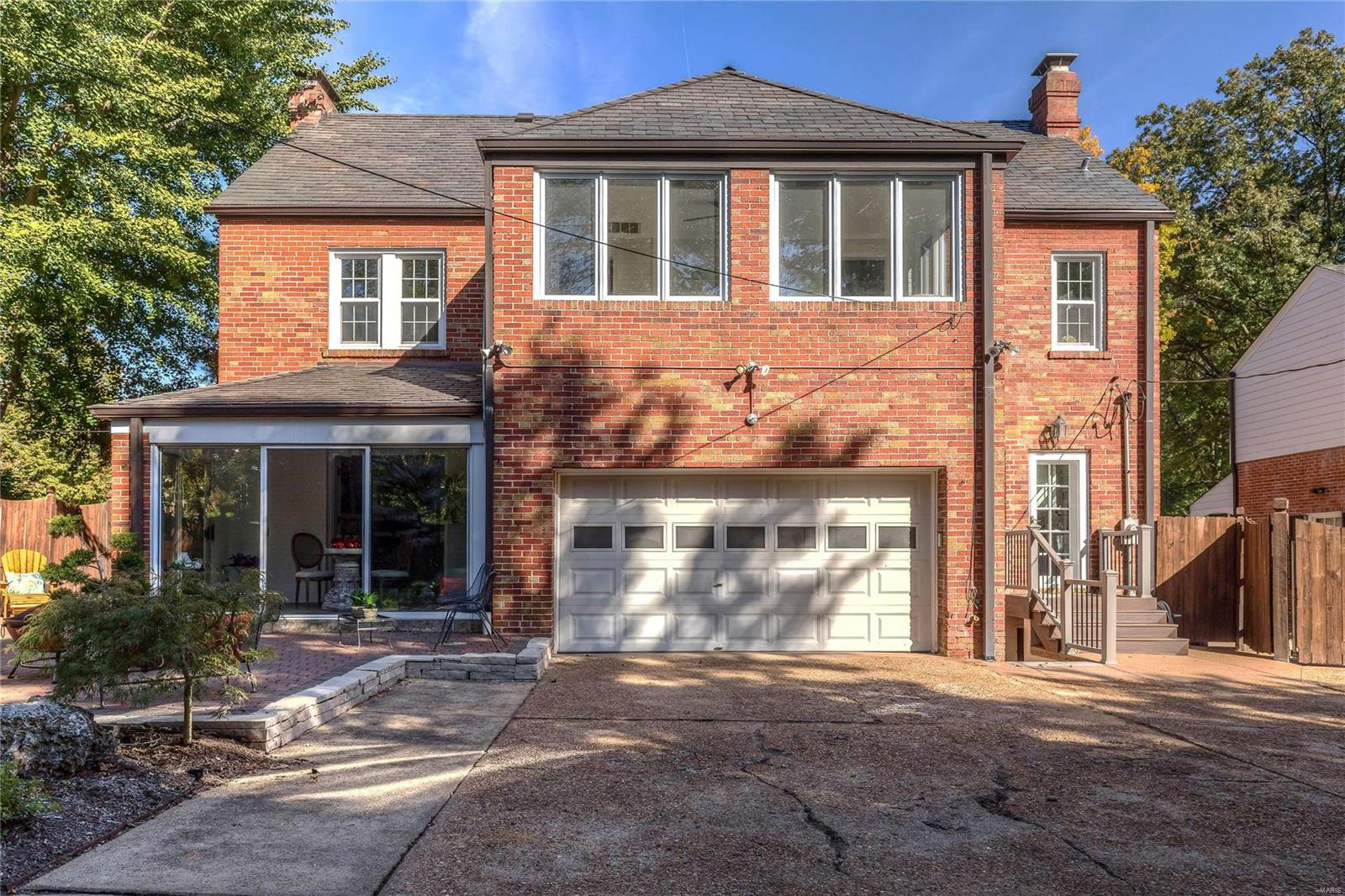 Davis Place - Residential