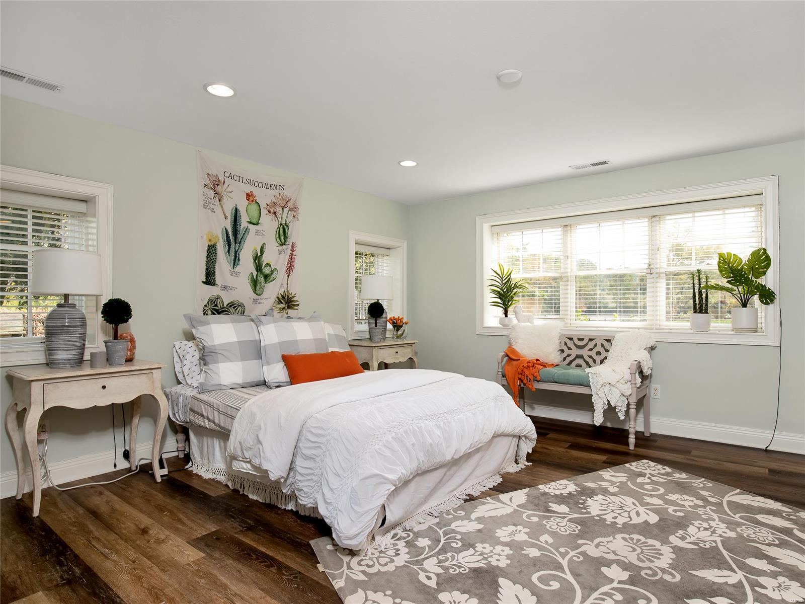 Denny Lane - Residential