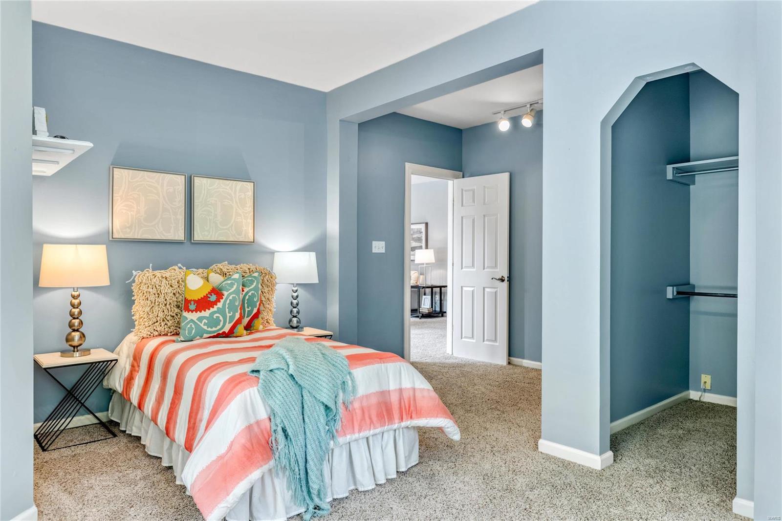 Camelot - Residential