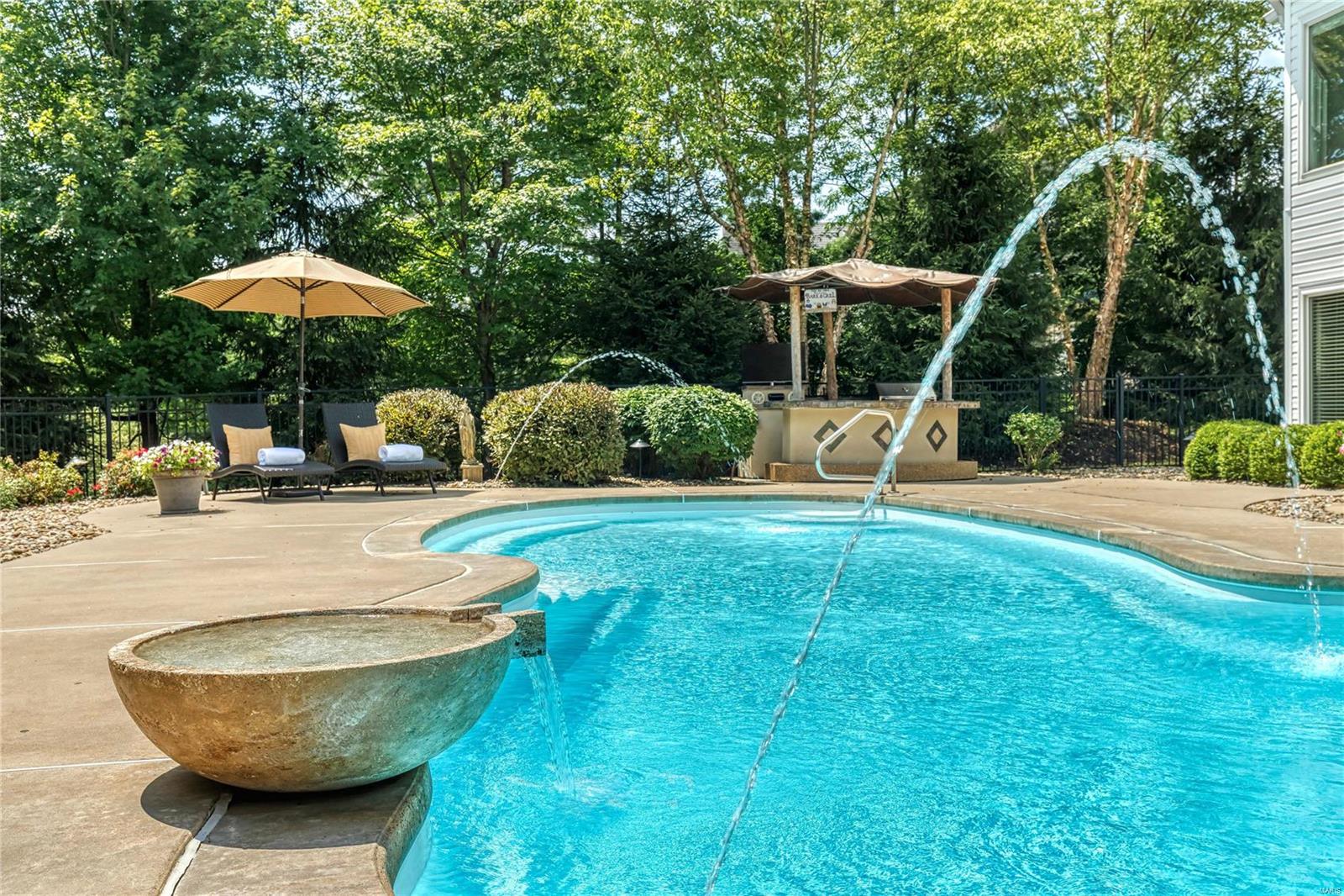 Camelot - Residential