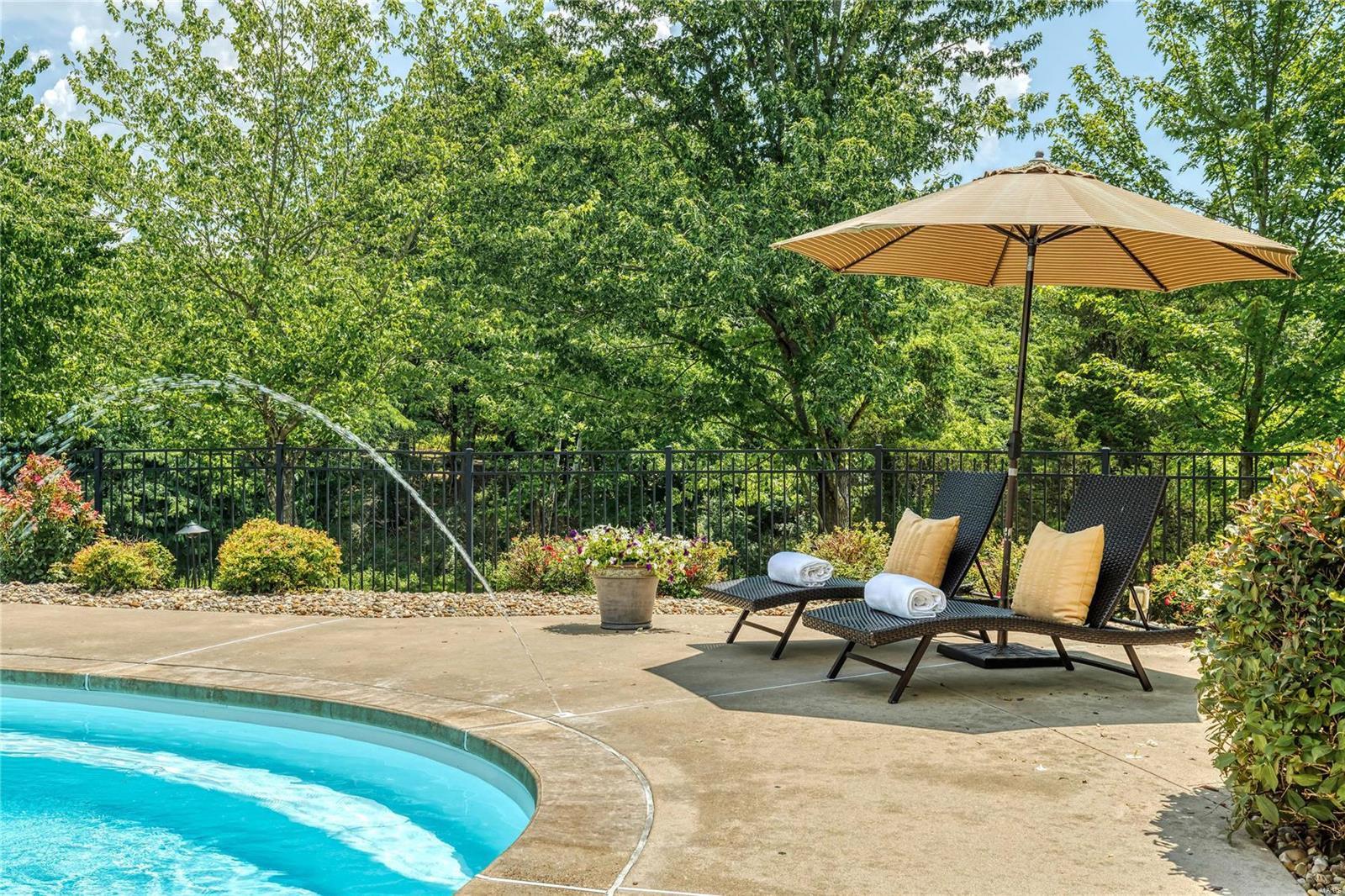 Camelot - Residential