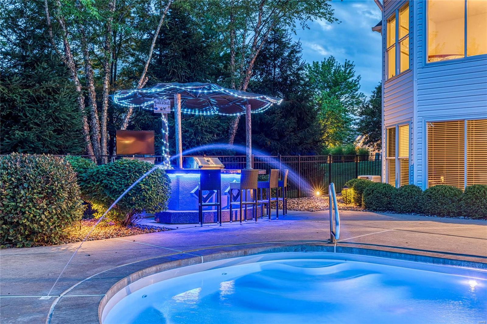 Camelot - Residential