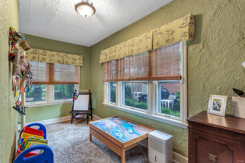 Sherwood Forest - Residential