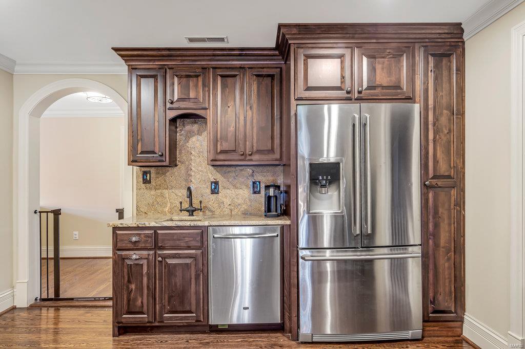 Sherwood Forest - Residential