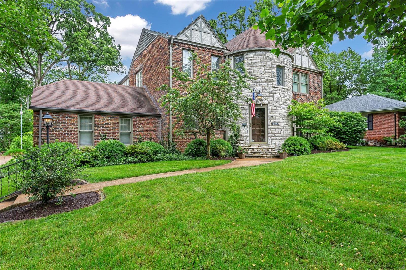 Sherwood Forest - Residential