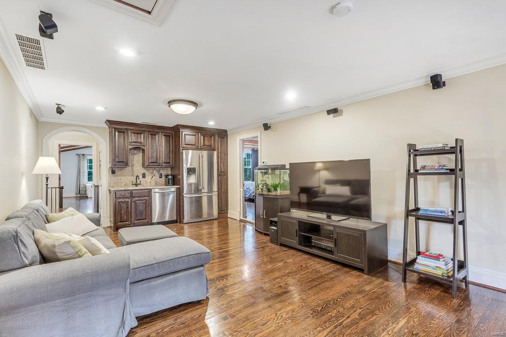 Sherwood Forest - Residential