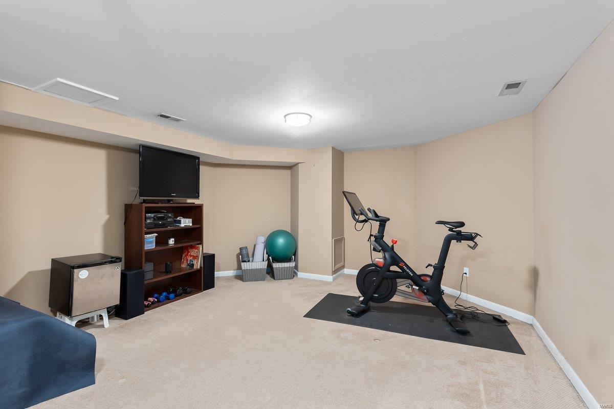 Davis Place - Residential