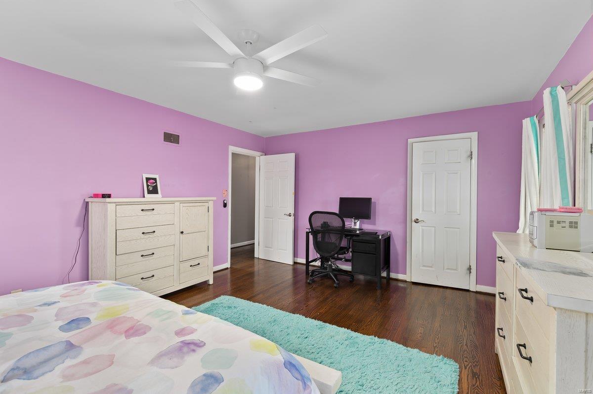 Davis Place - Residential